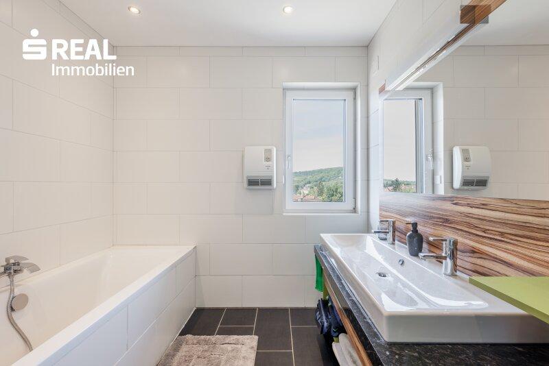 Badezimmer 1