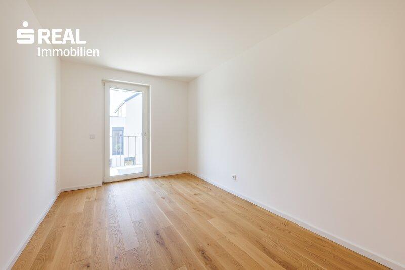 Zimmer 2 OG