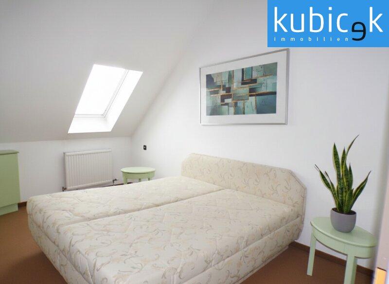 Schlafzimmer OG