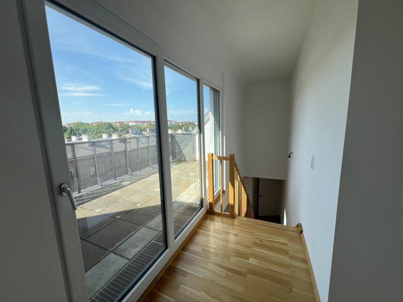 Vorzimmer mit Zugang zur Terrasse