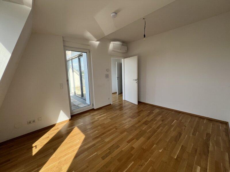 2. Schlafzimmer