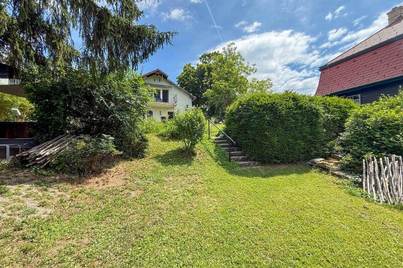 gartenseitige Hausansicht