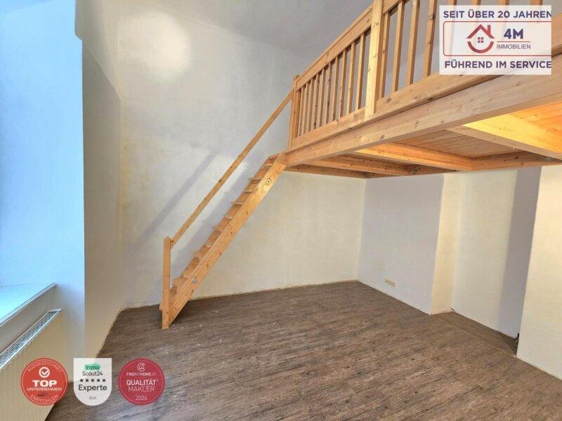 Zimmer mit Galerie