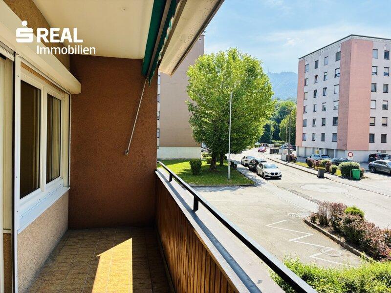 Loggia mit Blick Richtung Osten