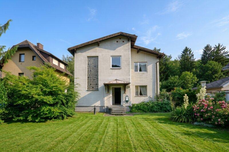 Gartenseitige Hausansicht
