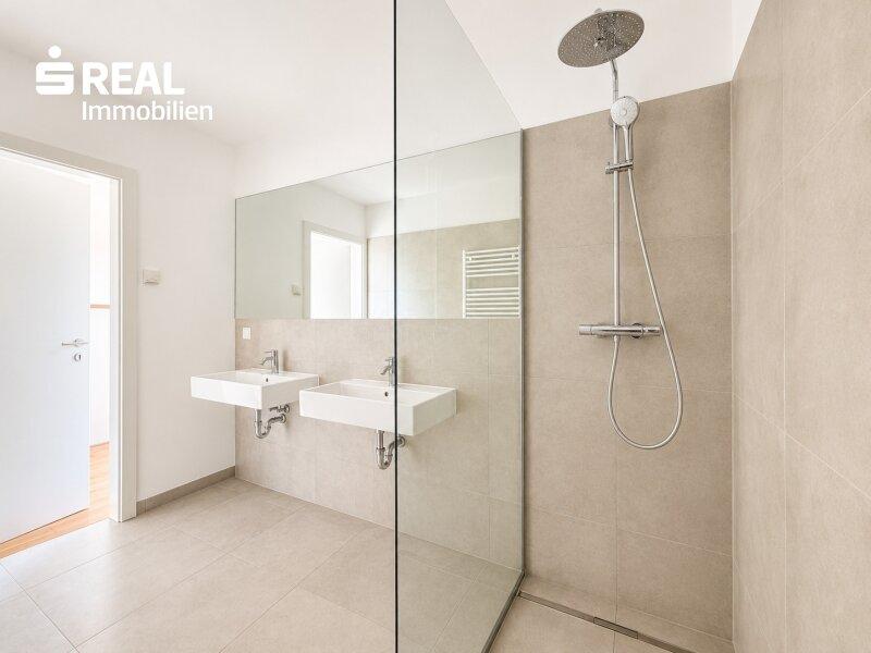 Badezimmer 2