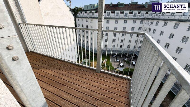 Hofseitiger Balkon