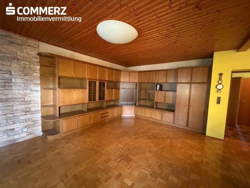 Wohnzimmer_KI bearbeitet