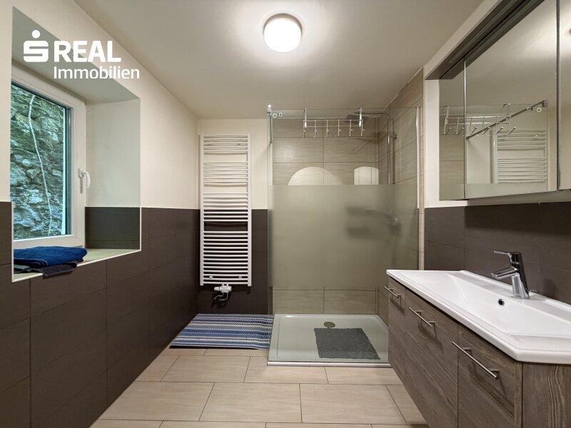 Badezimmer EG