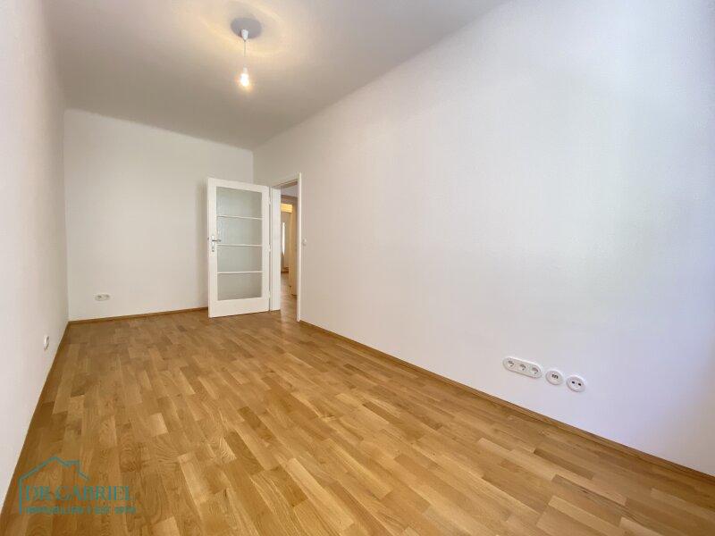 Schlafzimmer I