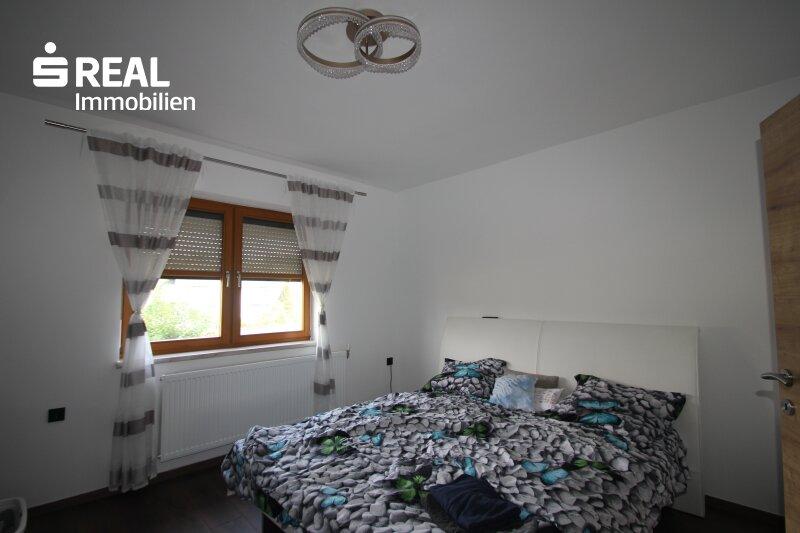 Schlafzimmer EG