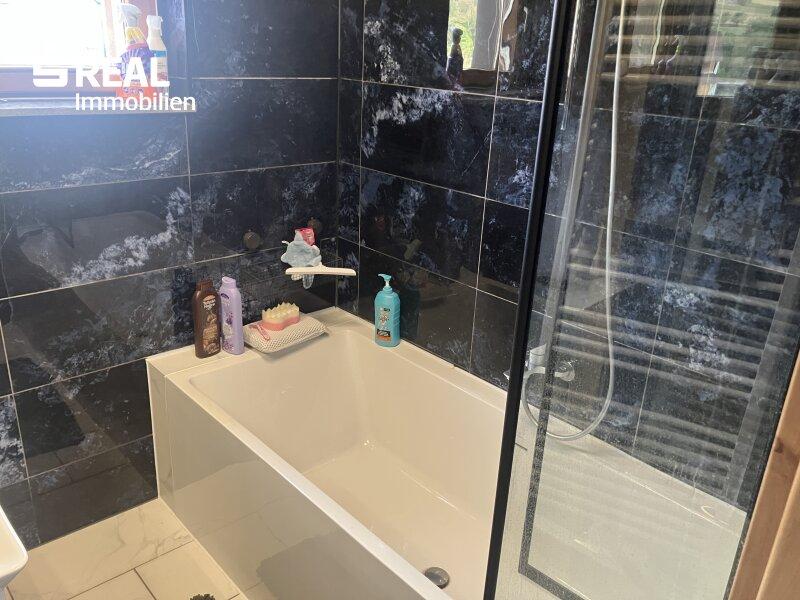 Badezimmer EG