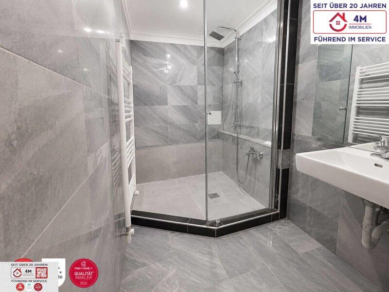 Badezimmer EG