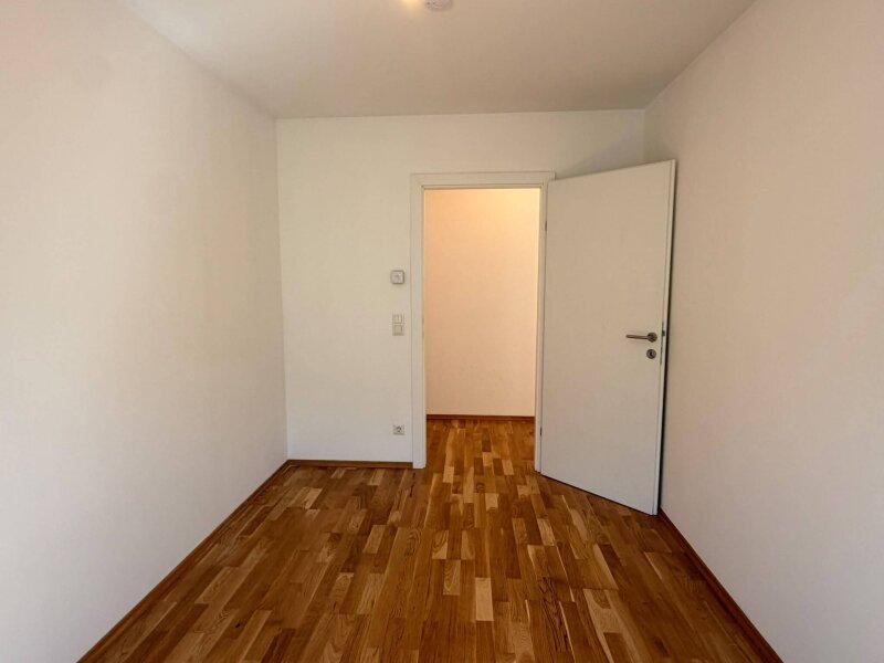 2. Schlafzimmer