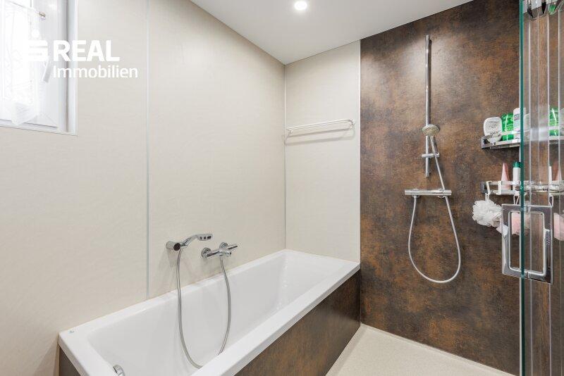 Badezimmer 1 EG