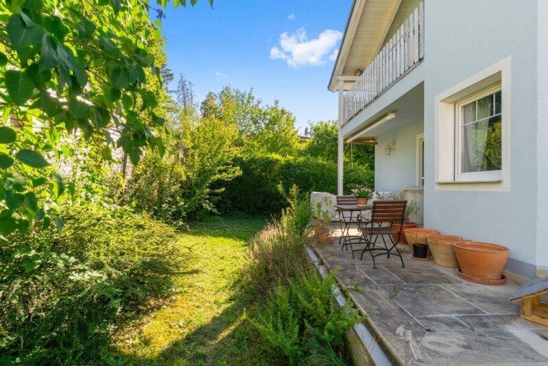 Terrasse und Garten