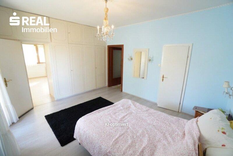 OG - Schlafzimmer 2
