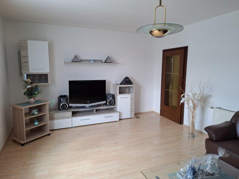 Wohnzimmer Wohnung 1. OG