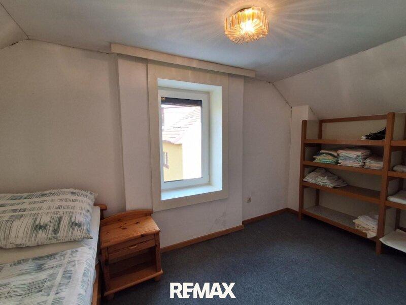 16 Mansardenzimmer EFH 1220