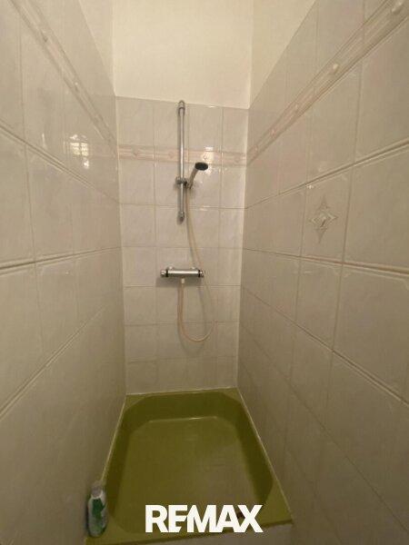 5 Dusche