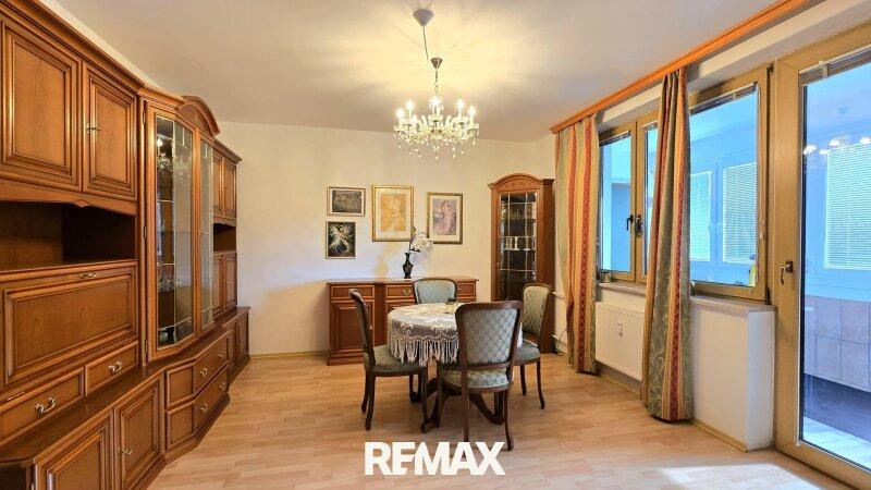 09 Wohnzimmer