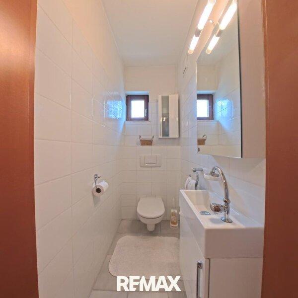 16 Toilette EG