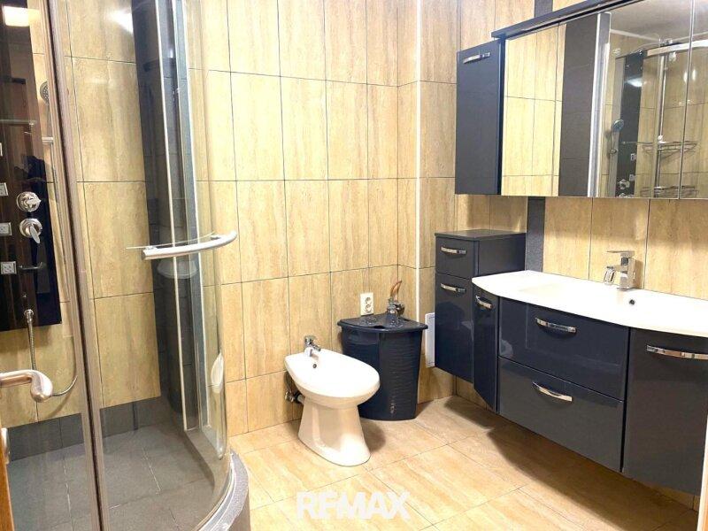 3 Bad UG.