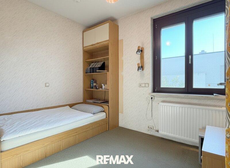 Erdgeschoss - Schlafzimmer 2