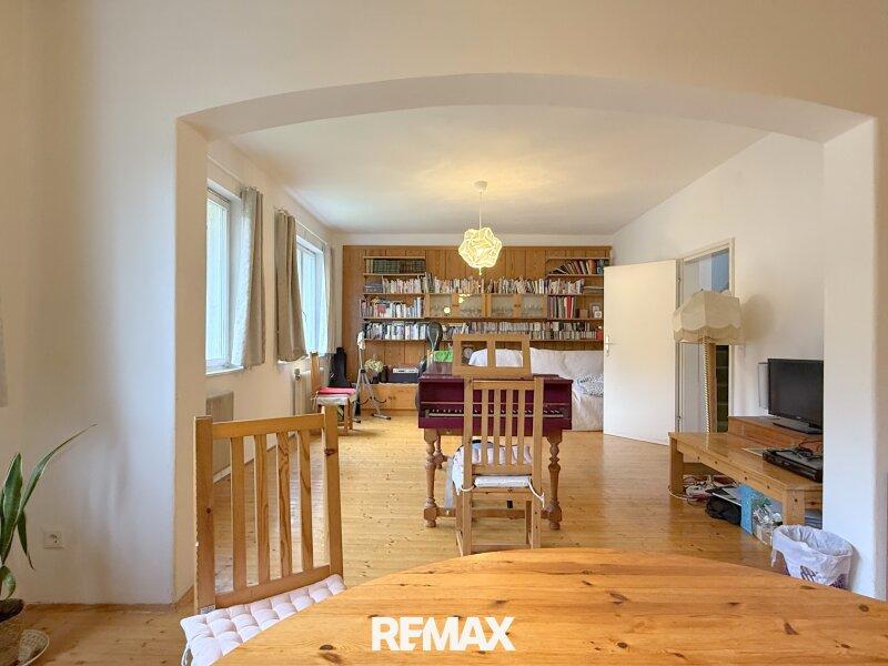 Erdgeschoss - Wohnzimmer