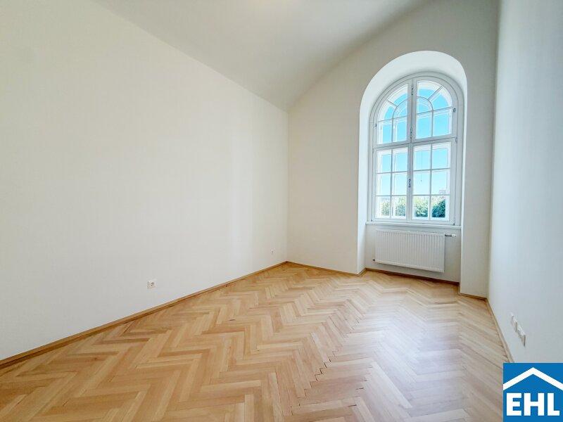Schlafzimmer 1.1