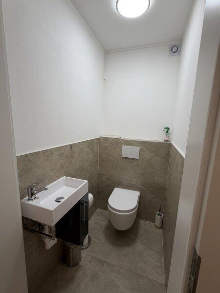 extra WC im Haus 2