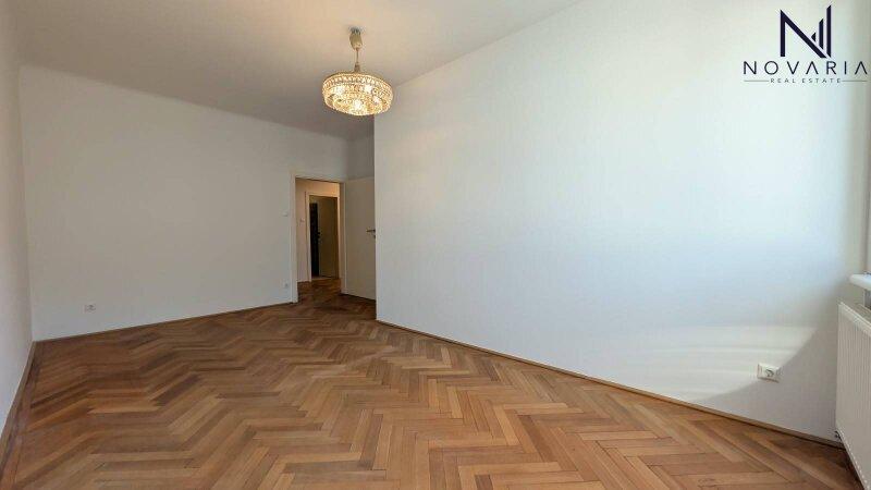 Schlafzimmer groß