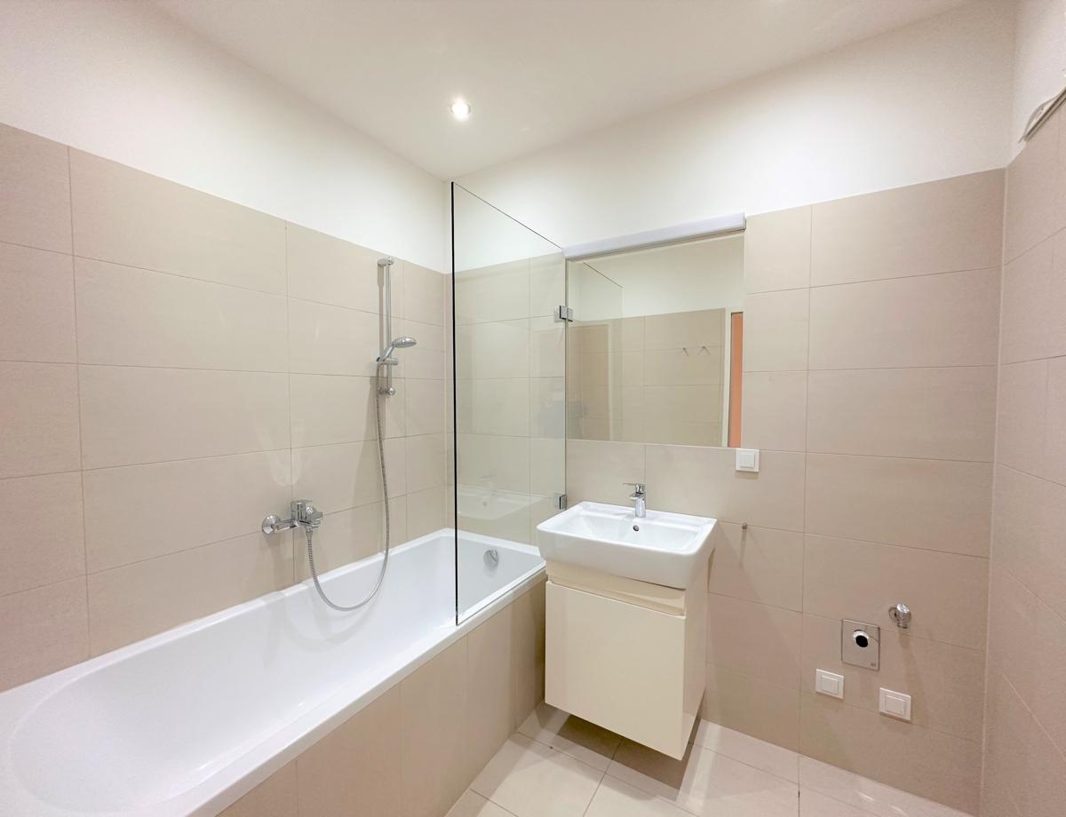 Badezimmer1-1