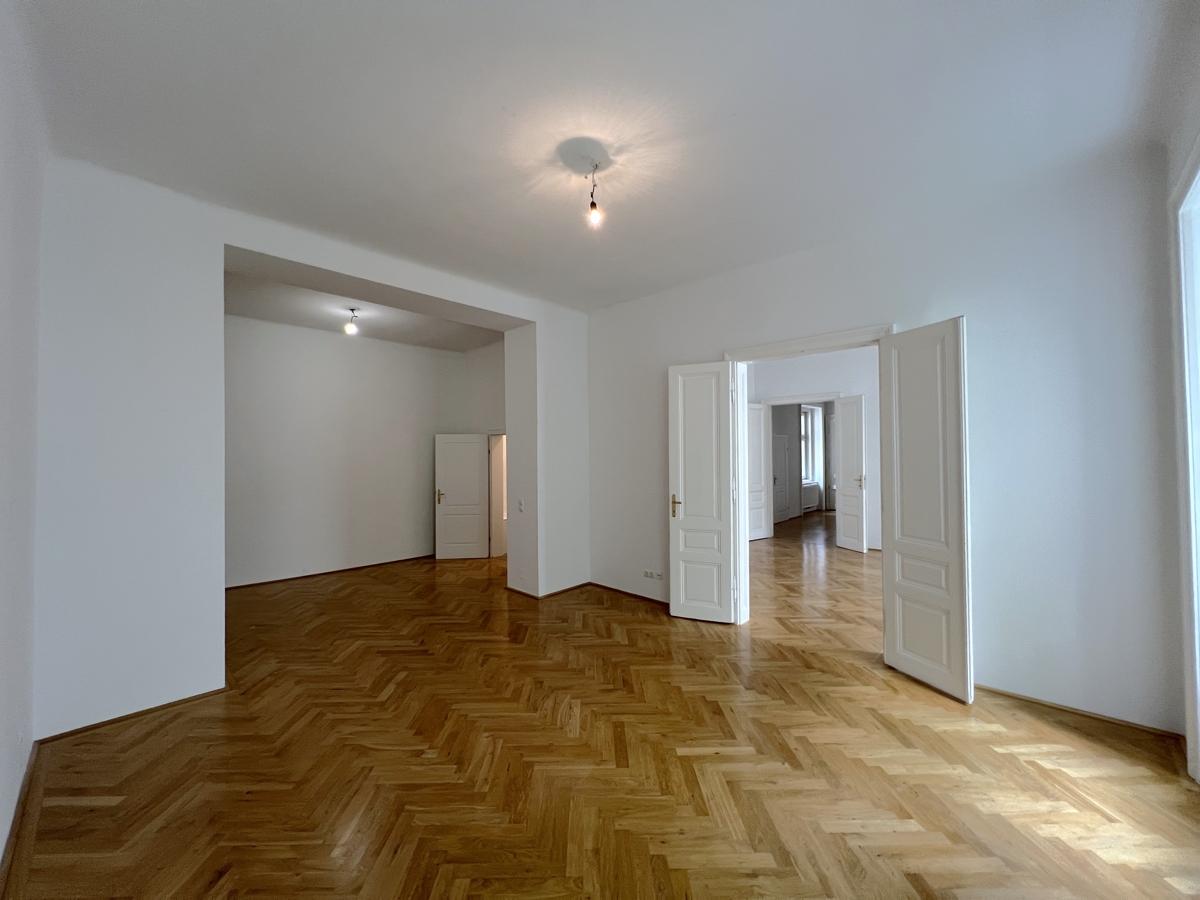 Schlafzimmer-1
