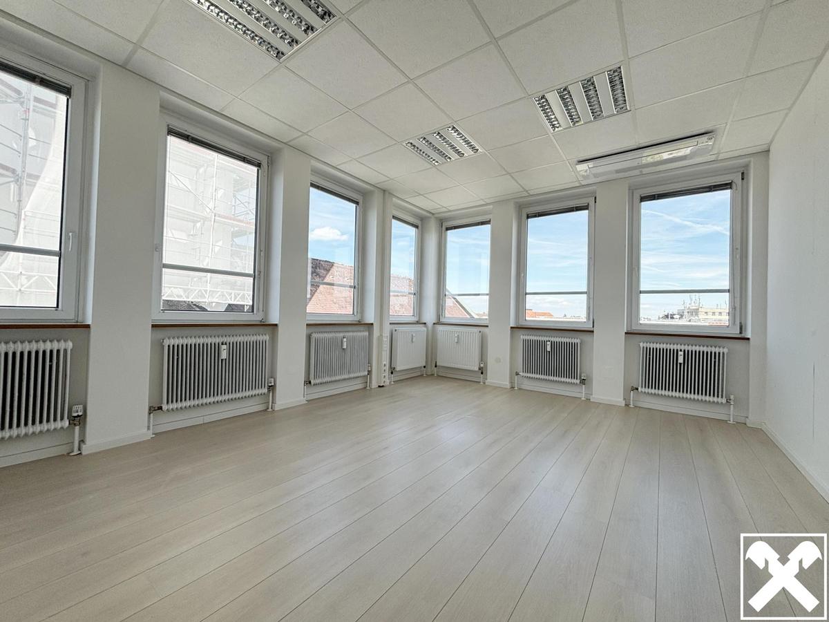 Büro 3