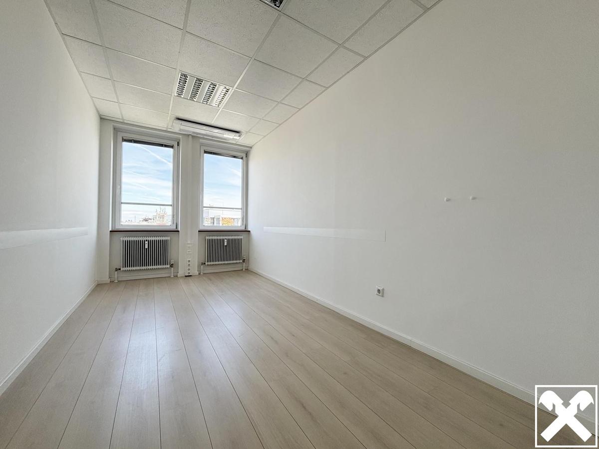 Büro 5