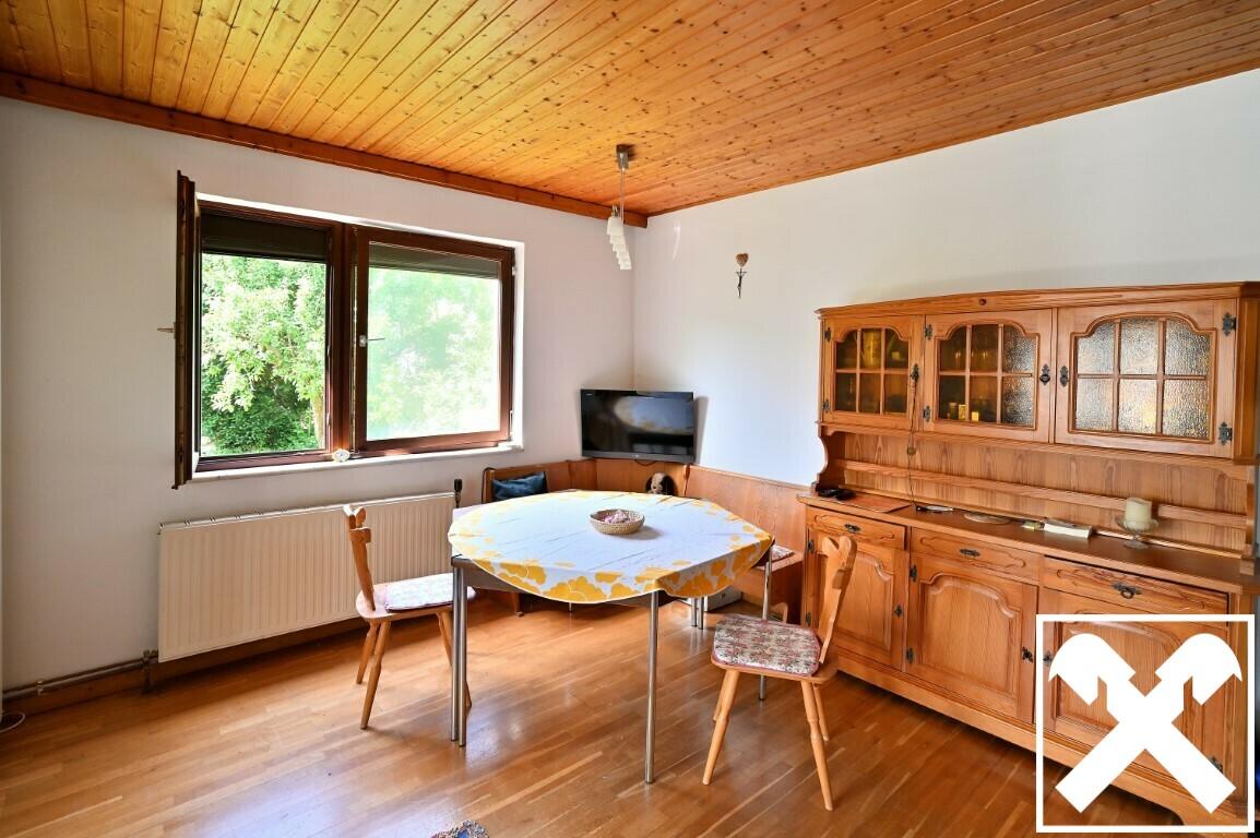 Wohnzimmer Bild 1