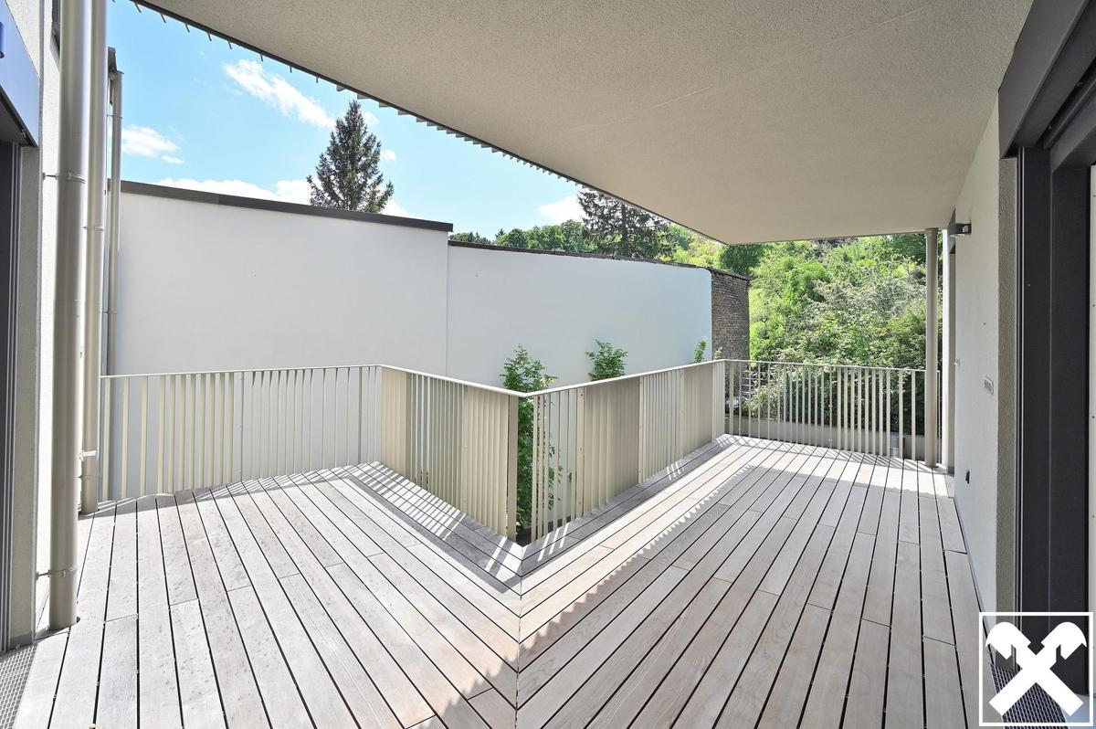 Blick 3 auf Terrasse
