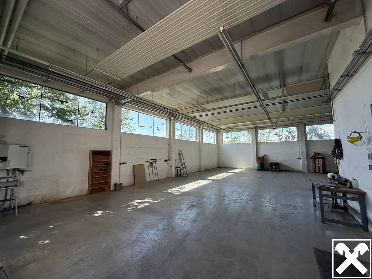 Lagerhalle EG