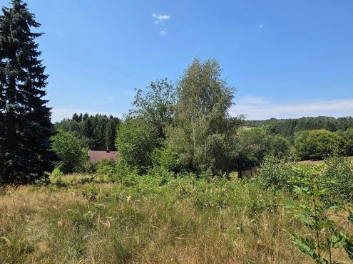 SONNIG UND RUHIG GELEGENER BAUGRUND