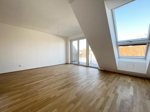 Neubau: 2 Zimmer DG-Wohnung mit Balkon