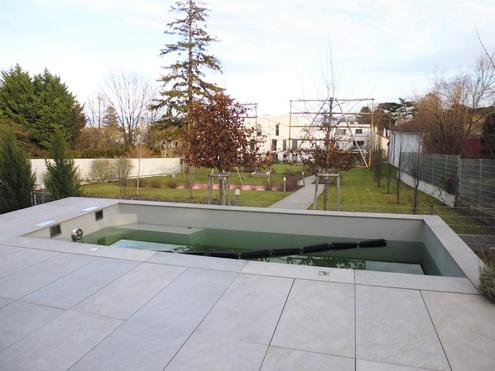 MARIA ENZERSDORF: Neubau-Maisonette mit Swimming Pool ++ ruhige Lage ++ Fernblick