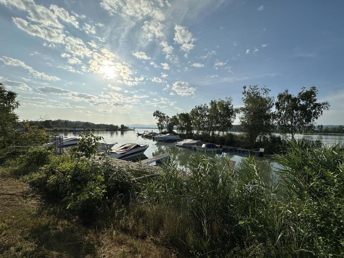 05 Bootshafen Donau