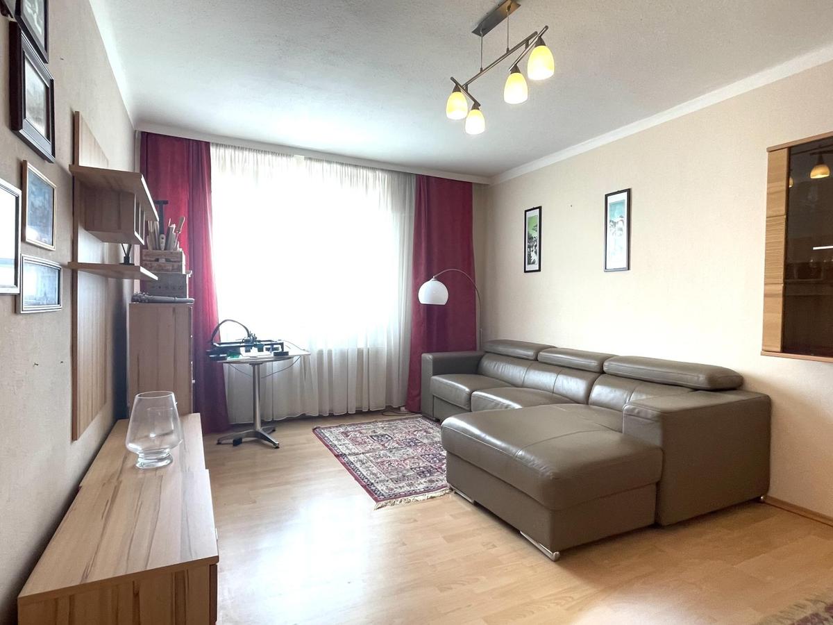 3 WOHNZIMMER
