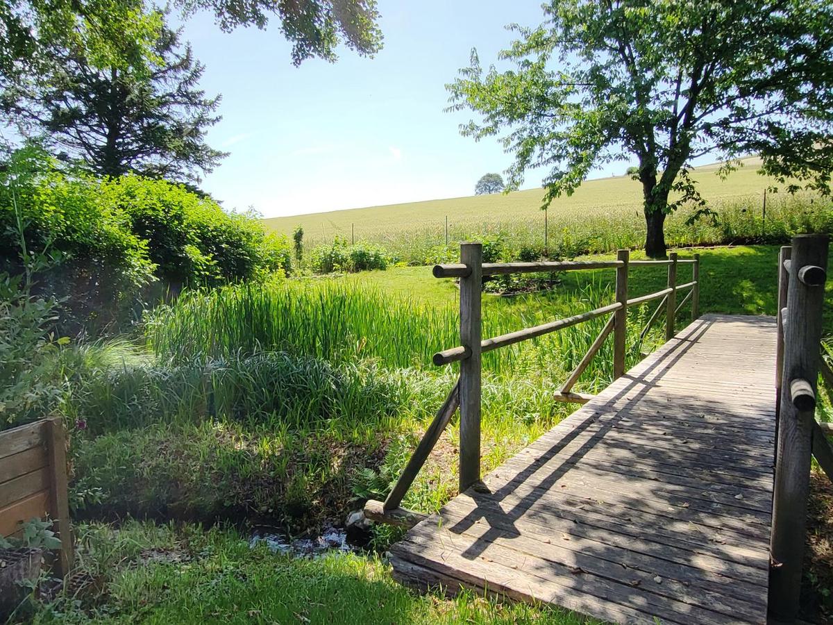 Grundstck mit Zierteichen