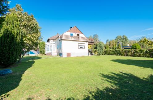 "Wohnen in Brunn am Gebirge - Haus mit großem Garten und Pool!"