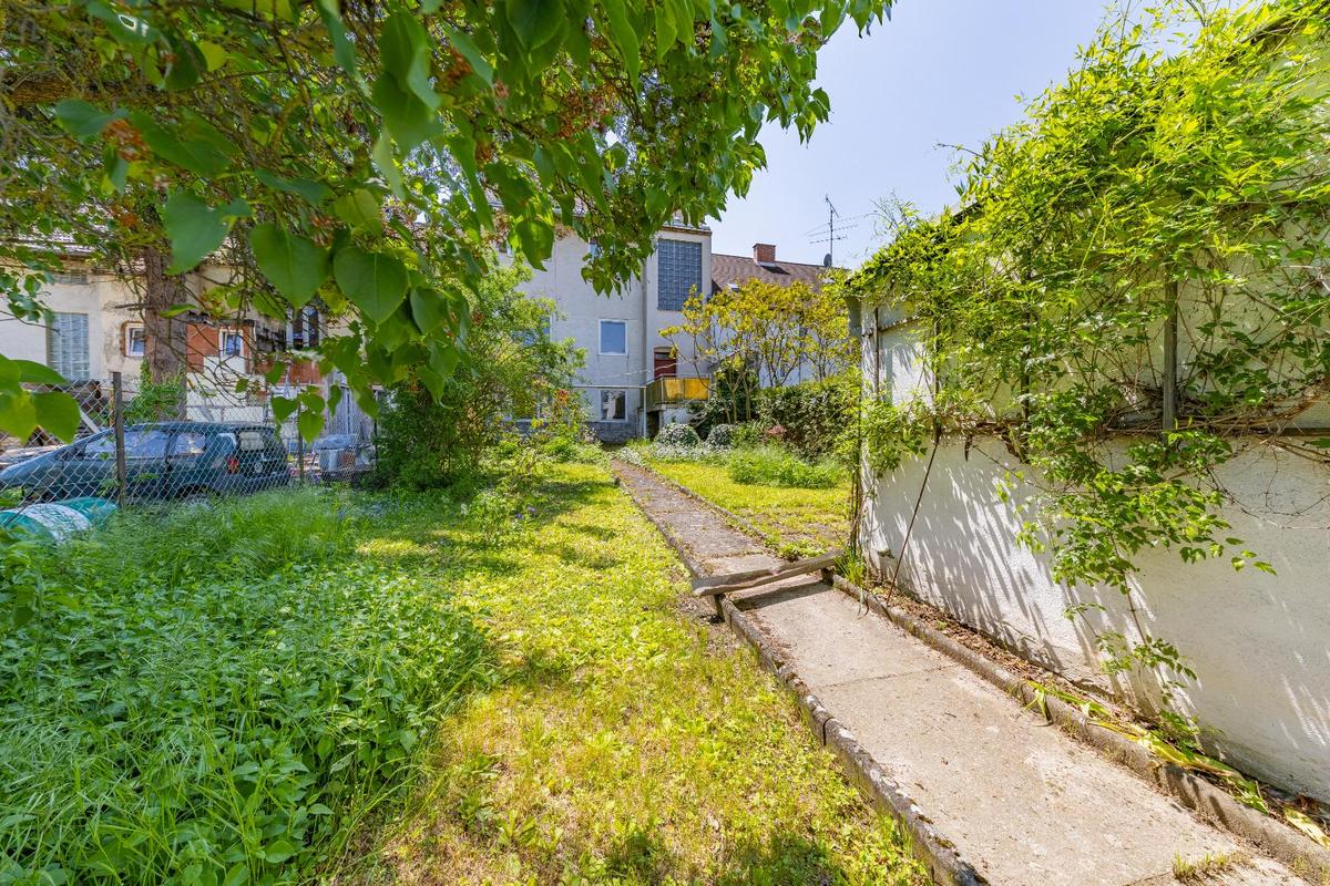 Gartenansicht HG