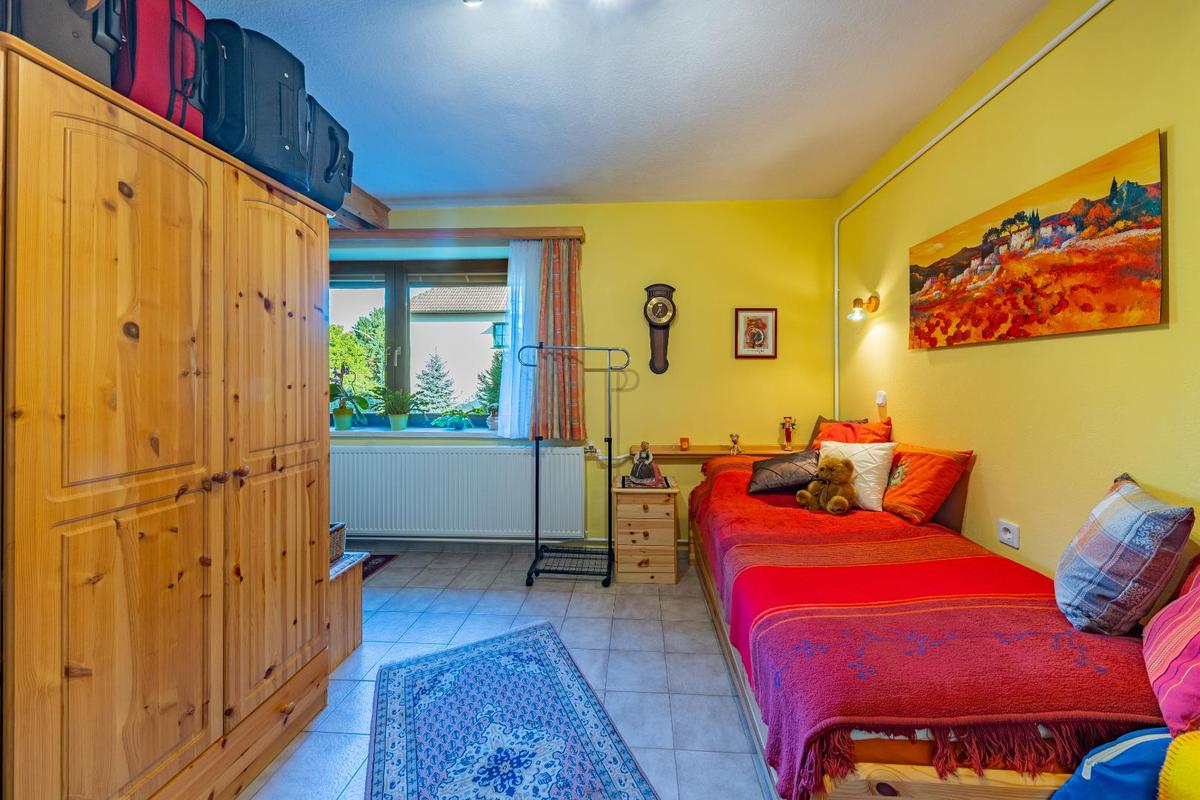 Schlafzimmer 3 2.OG