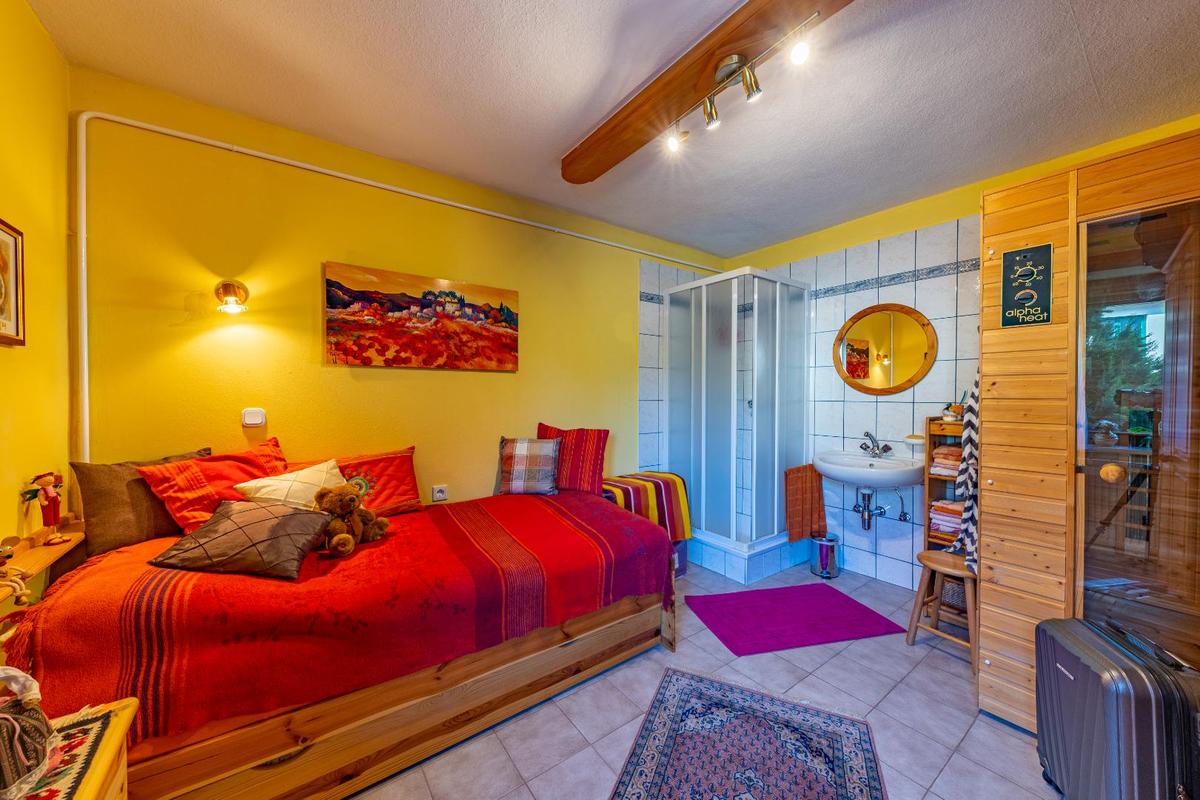 Schlafzimmer 3 2.OG