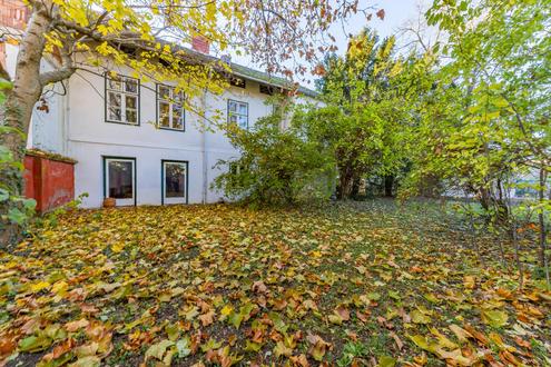 TRAUMHAFTES ALTBAU-JUWEL IN HOLLABRUNN!